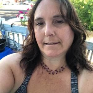 Meet your Posher, Isabel